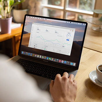 阿尔内·斯洛特将离任利物浦，前队星力荐“十年最佳人选克洛普”接任