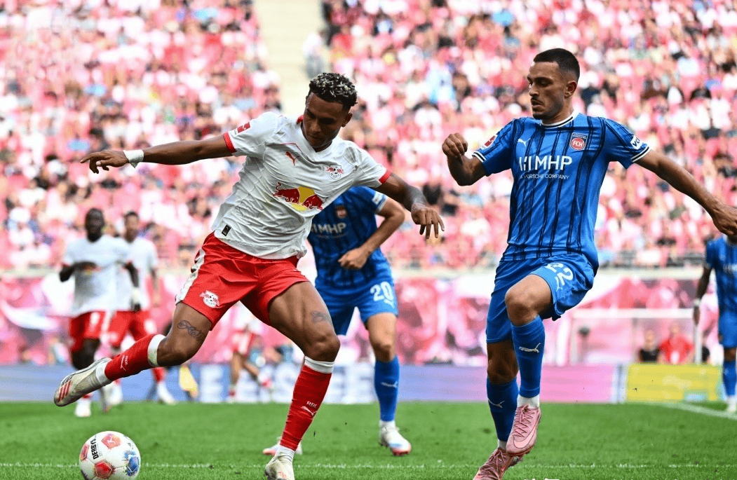 莱比锡超市今夏疯狂开张！1.6亿欧元狂卖十将，青春流水线再造新星工厂